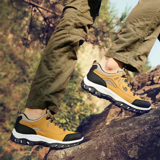 Chaussures de marche orthopédiques